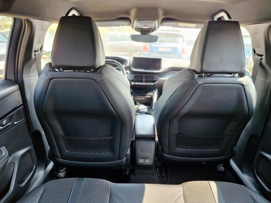 Peugeot 2008 BlueHDi 130 S&S EAT8 GT Pack