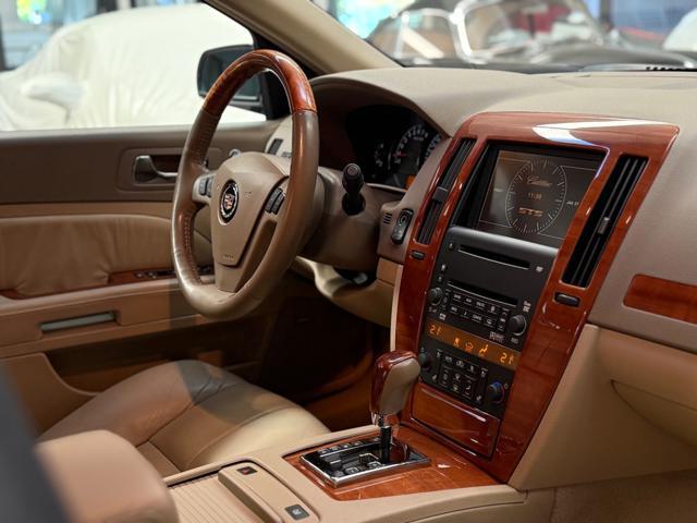 CADILLAC STS 4.6 V8 aut. Elegance