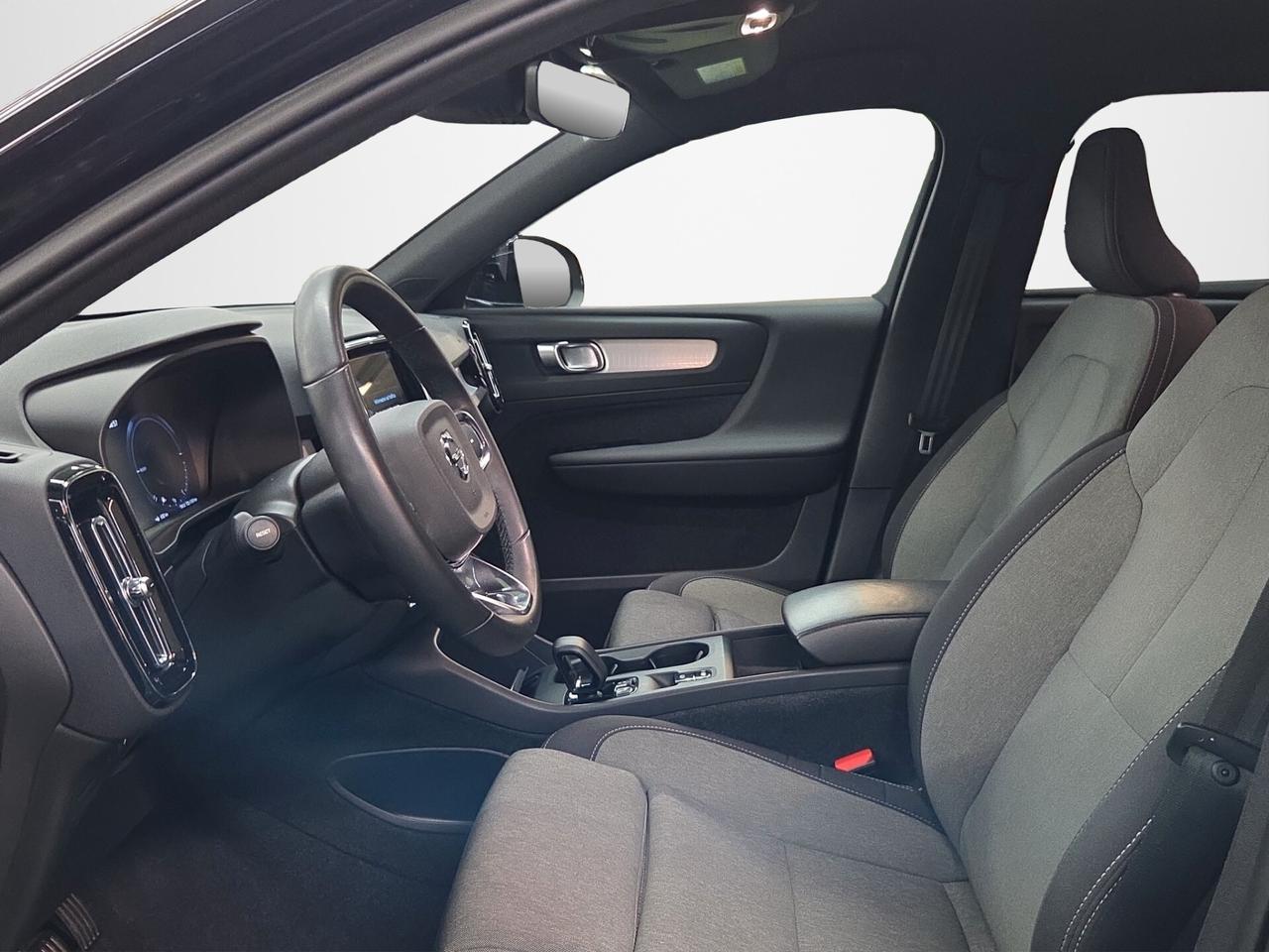 Volvo XC40 T4 Recharge Plug-in Hybrid automatico Core AUTOCARRO N1