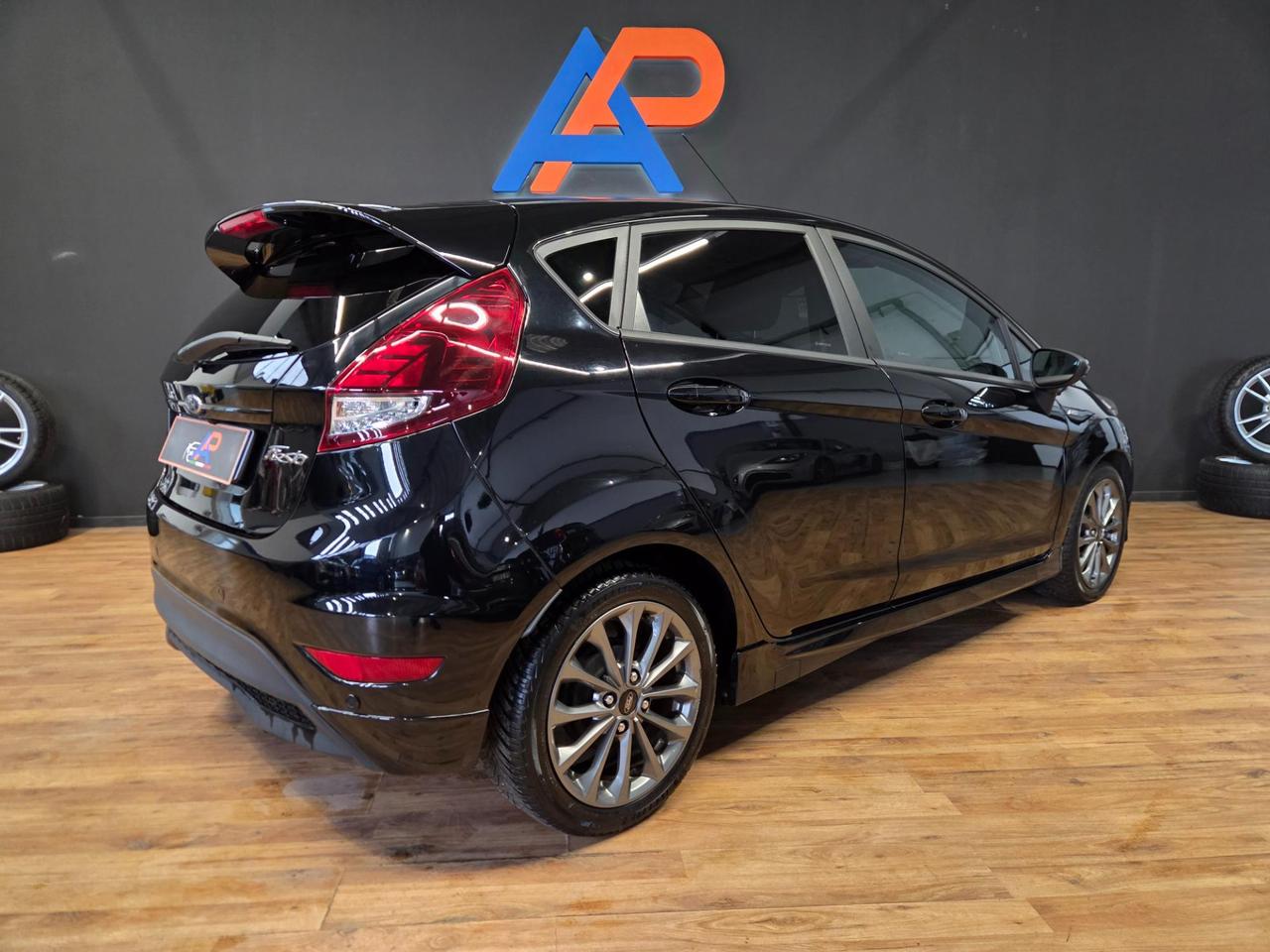 Ford Fiesta 5 Porte Fiesta 5p 1.5 tdci ST-line 75cv