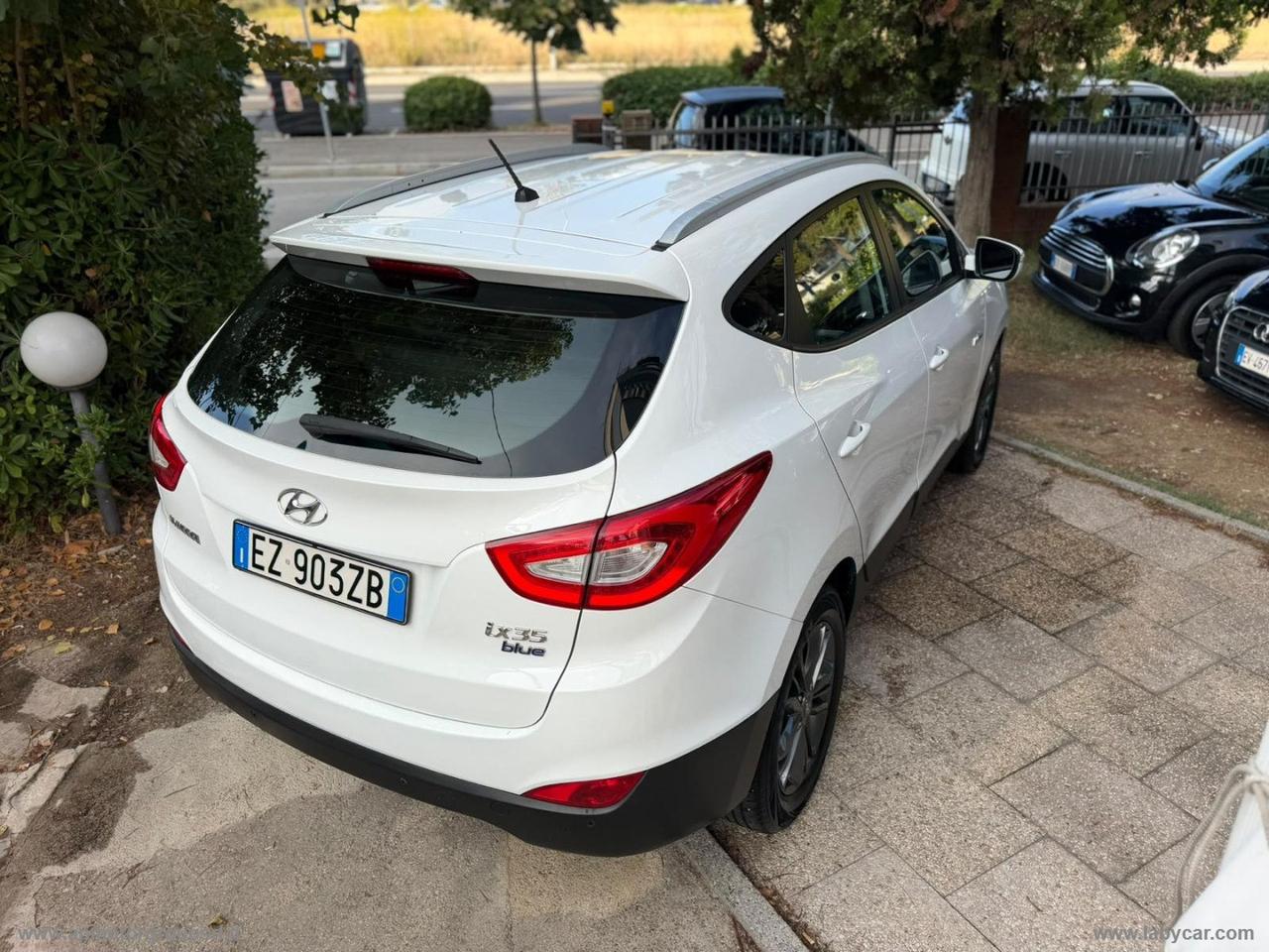 HYUNDAI ix35 1.7 CRDi Xpossible
