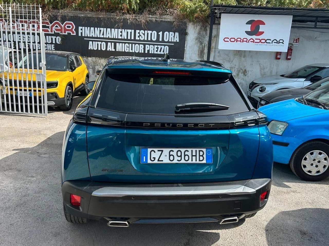 PEUGEOT 2008 2025 AUTOMATICA 130CV BENZINA ALLURE 18000KM