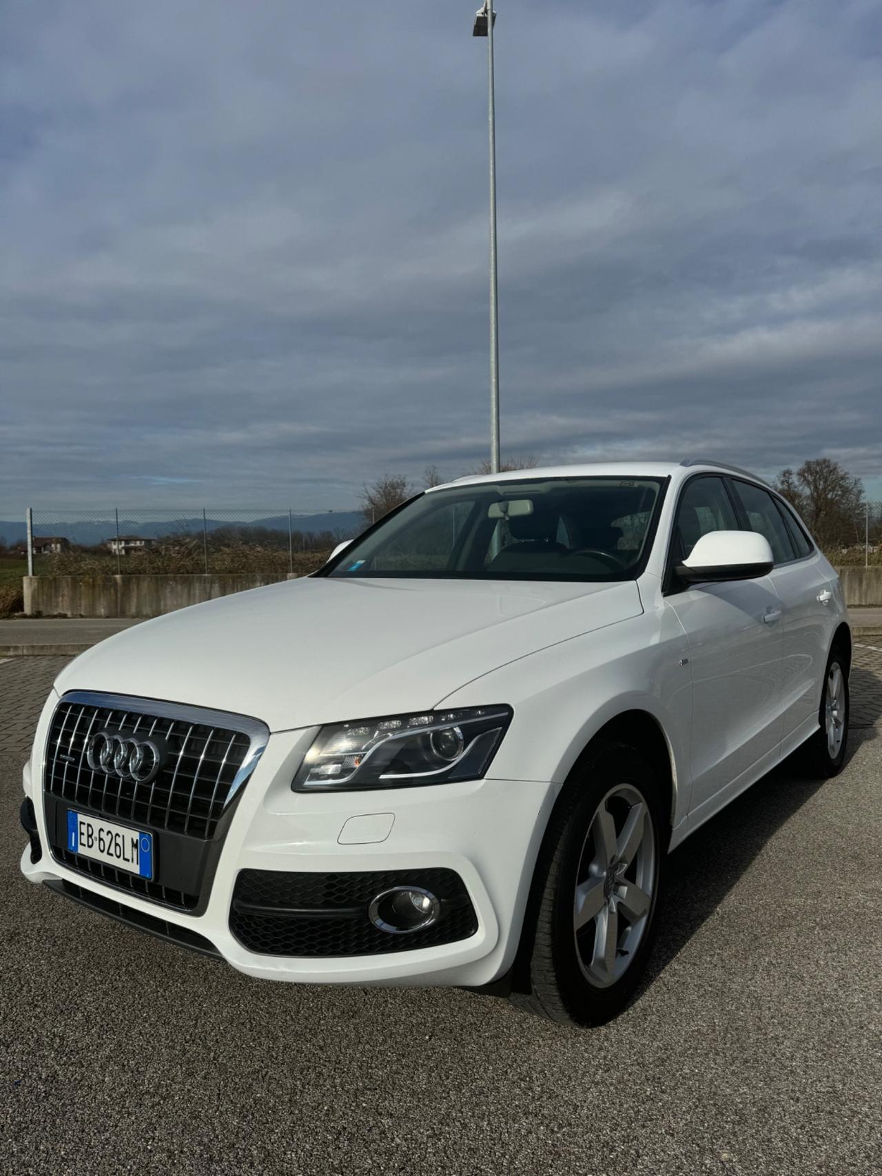 Audi Q5 2.0 TDI 170 CV quattro