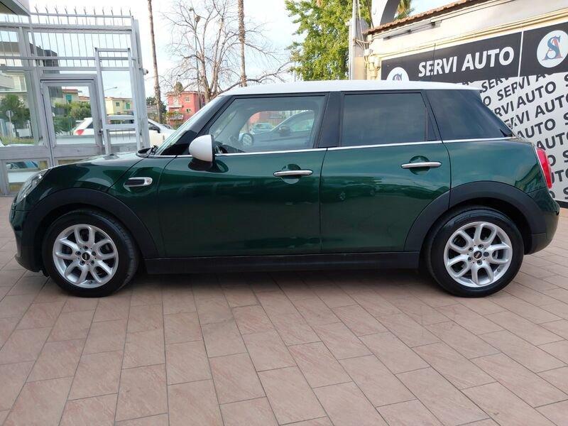 MINI Mini 5 porte 1.5 Cooper D 5p Business auto