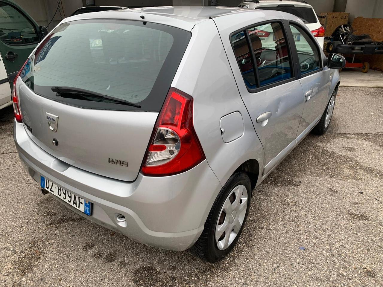 Dacia Sandero 1.4 8V GPL Lauréate, Unicoproprietario, SOLO km 82000