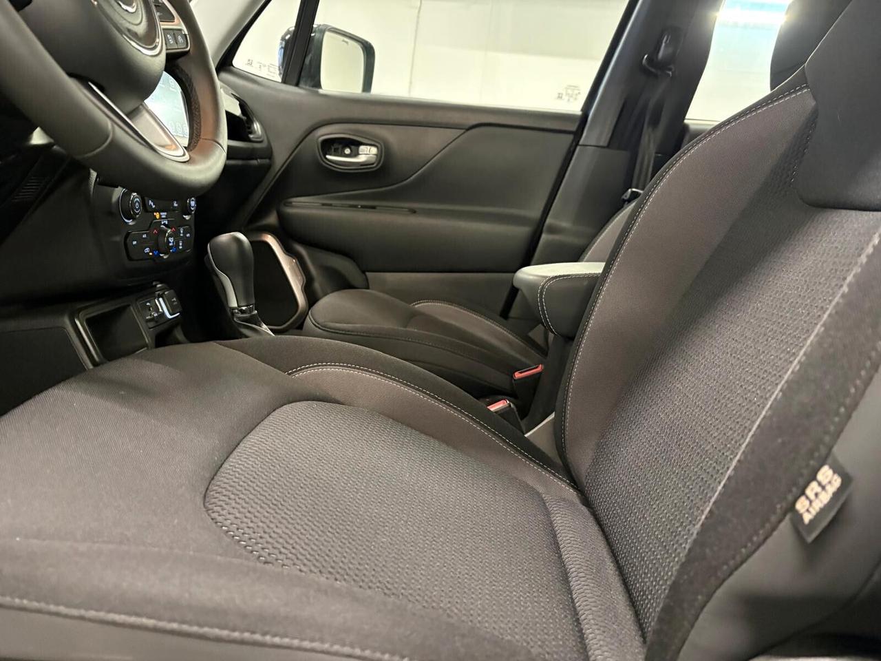 Jeep Renegade LIMITED 1.5 T4 Hybrid MHEV Aut. SPOTICAR