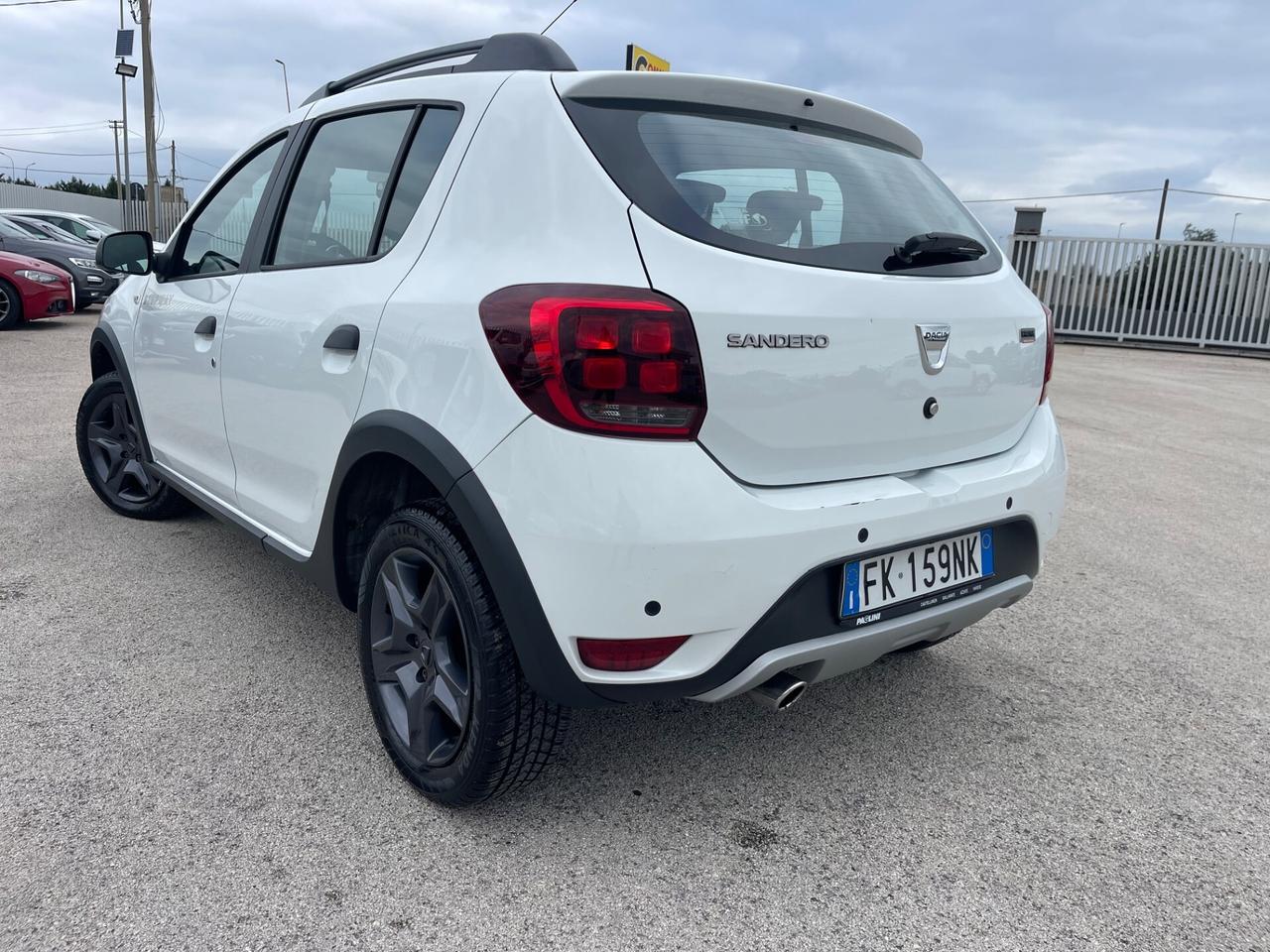 DACIA SANDERO STEPWAY 0.9 TCE GPL FULL LED MY17