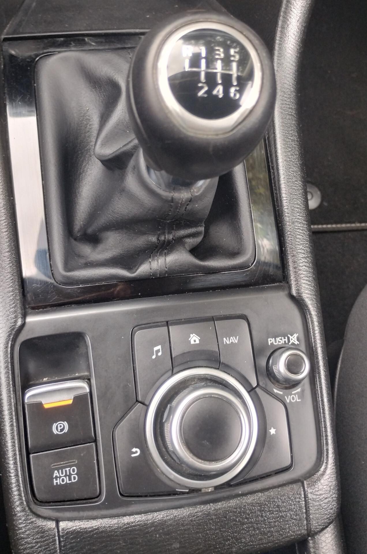 Mazda CX-3 1.8L Skyactiv-D Evolve