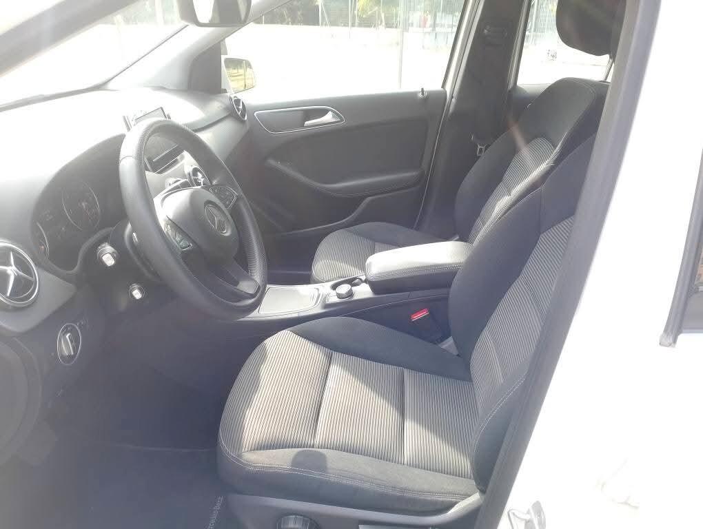 Mercedes-benz B 180 B 180 CDI Automatic Premium