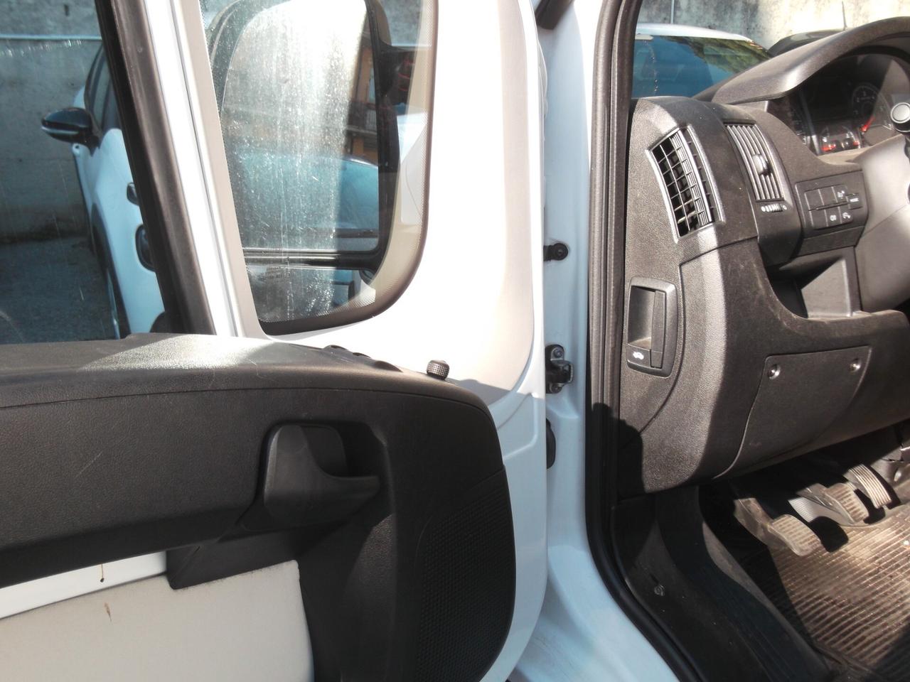 Peugeot Boxer 335 2.2 HDi/130CV FAP PLM-TA Furgone - 08
