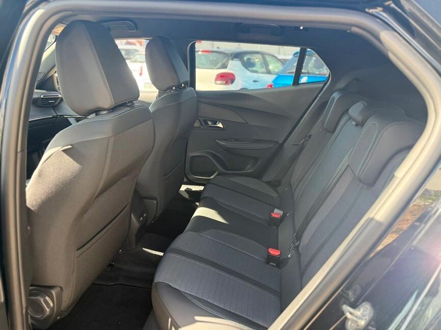 Peugeot 2008 BlueHDi 130 S&S EAT8 Allure Pack