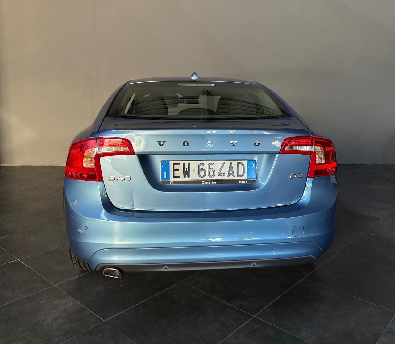 Volvo S60 CAMBIO AUTOMATICO ADATTA A NEOPATENTATI