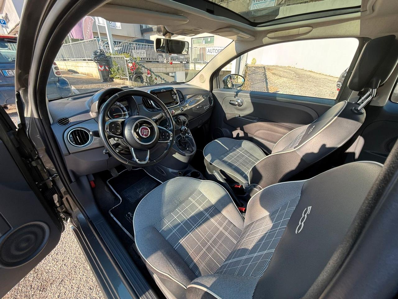 FIAT 500 1,2 BZ 69 CV LOUNGE 3P