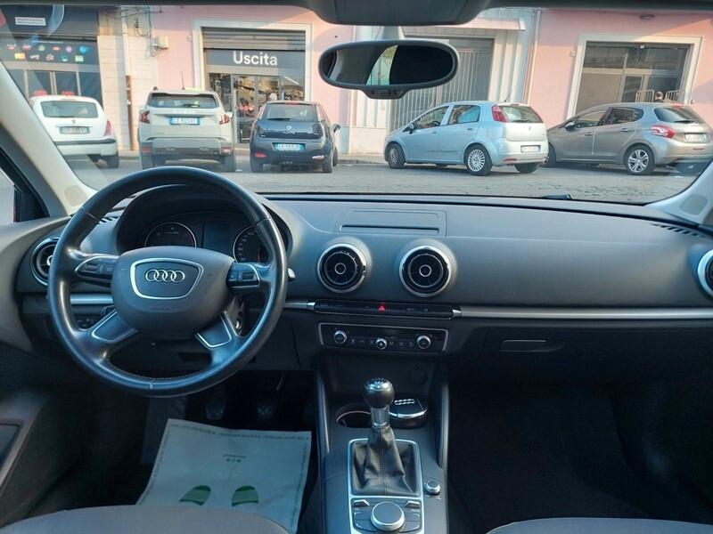 Audi A3 SPB 1.6 TDI clean diesel Attraction