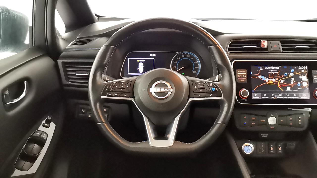 NISSAN Leaf II 2022 - Leaf 40kWh N-Connecta 150cv
