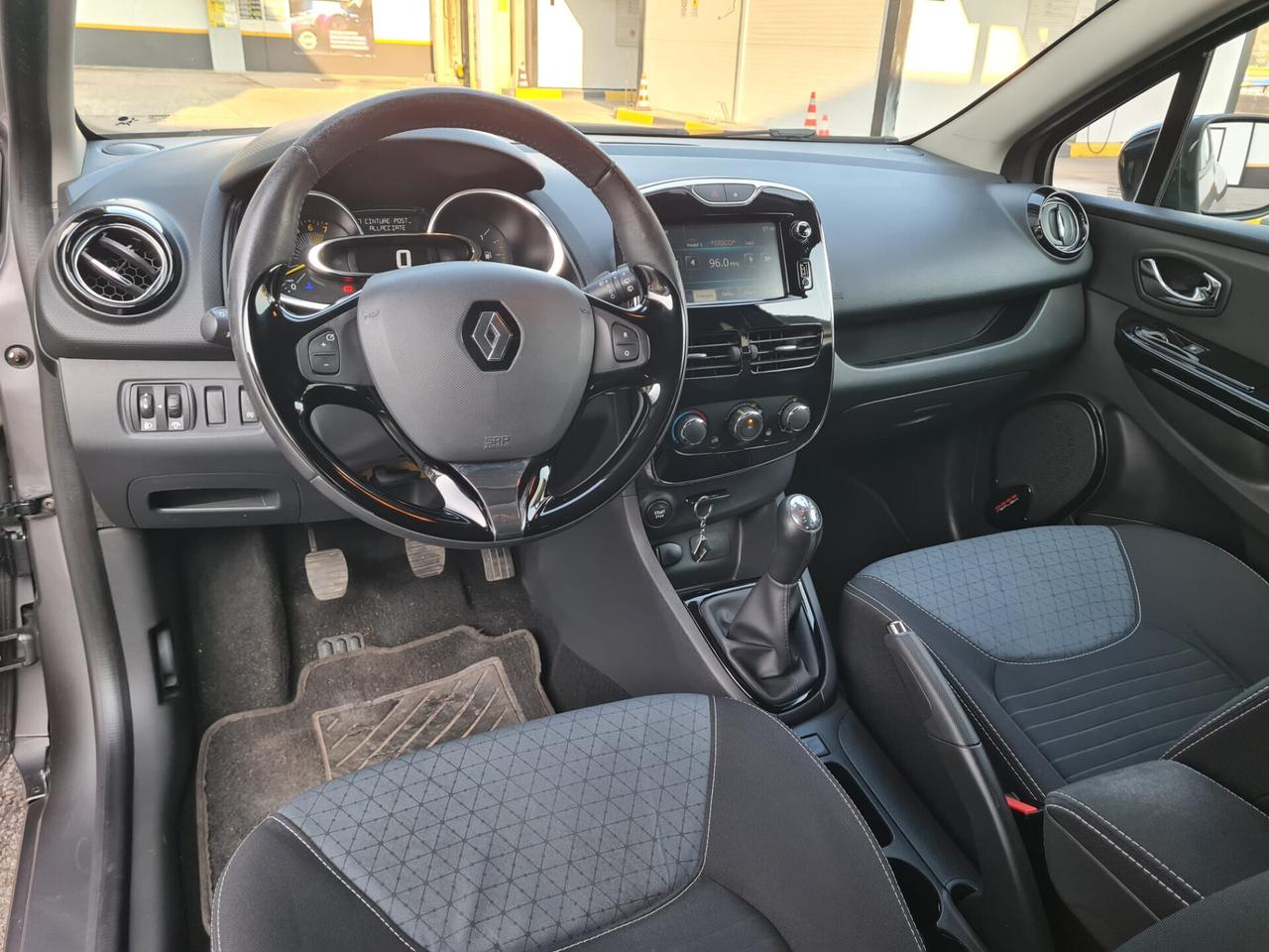 Renault Clio TCe 90 CV 5 porte