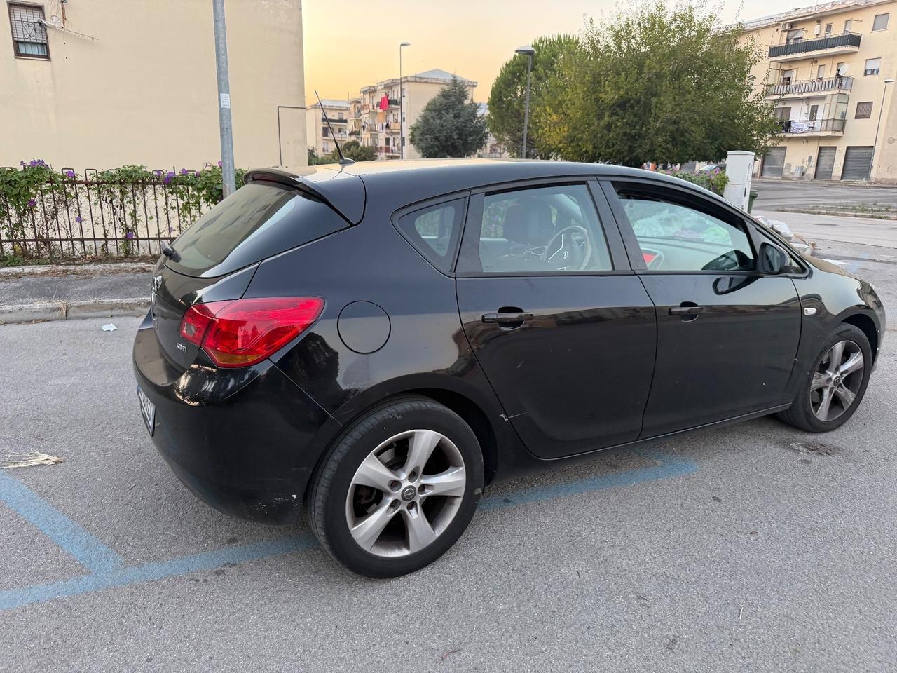 Opel Astra 1.7 CDTI 110CV Station Wagon Cosmo