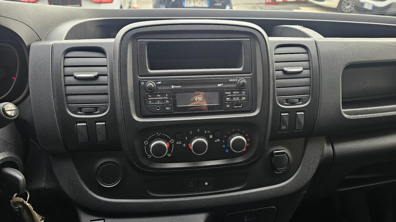 Renault Trafic T29 2.0 dCi 120CV PC-TN KOMFORT L1 H1 IVA MARGINE CARVERTICAL