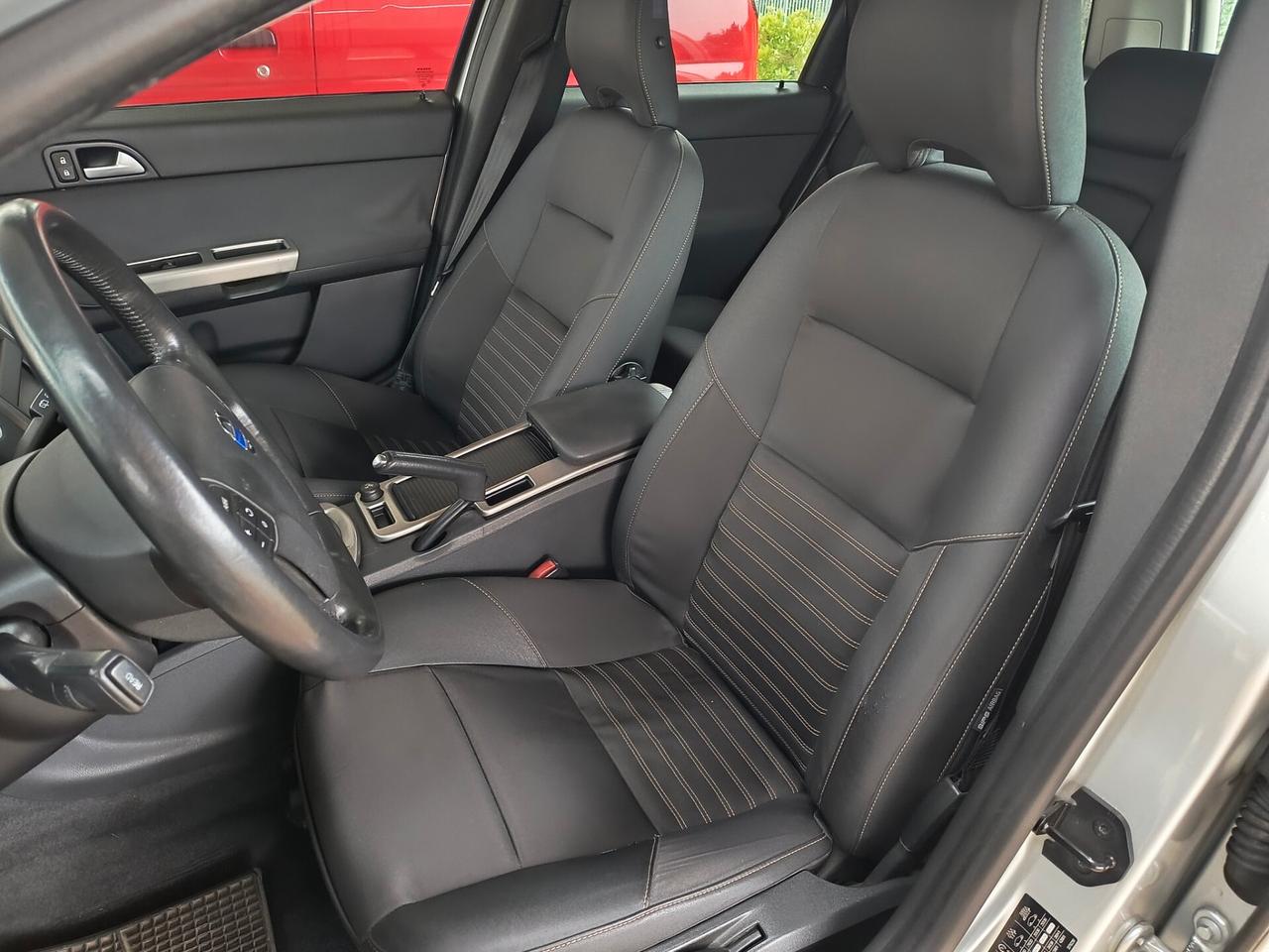 Volvo V50 2.0i Benzina