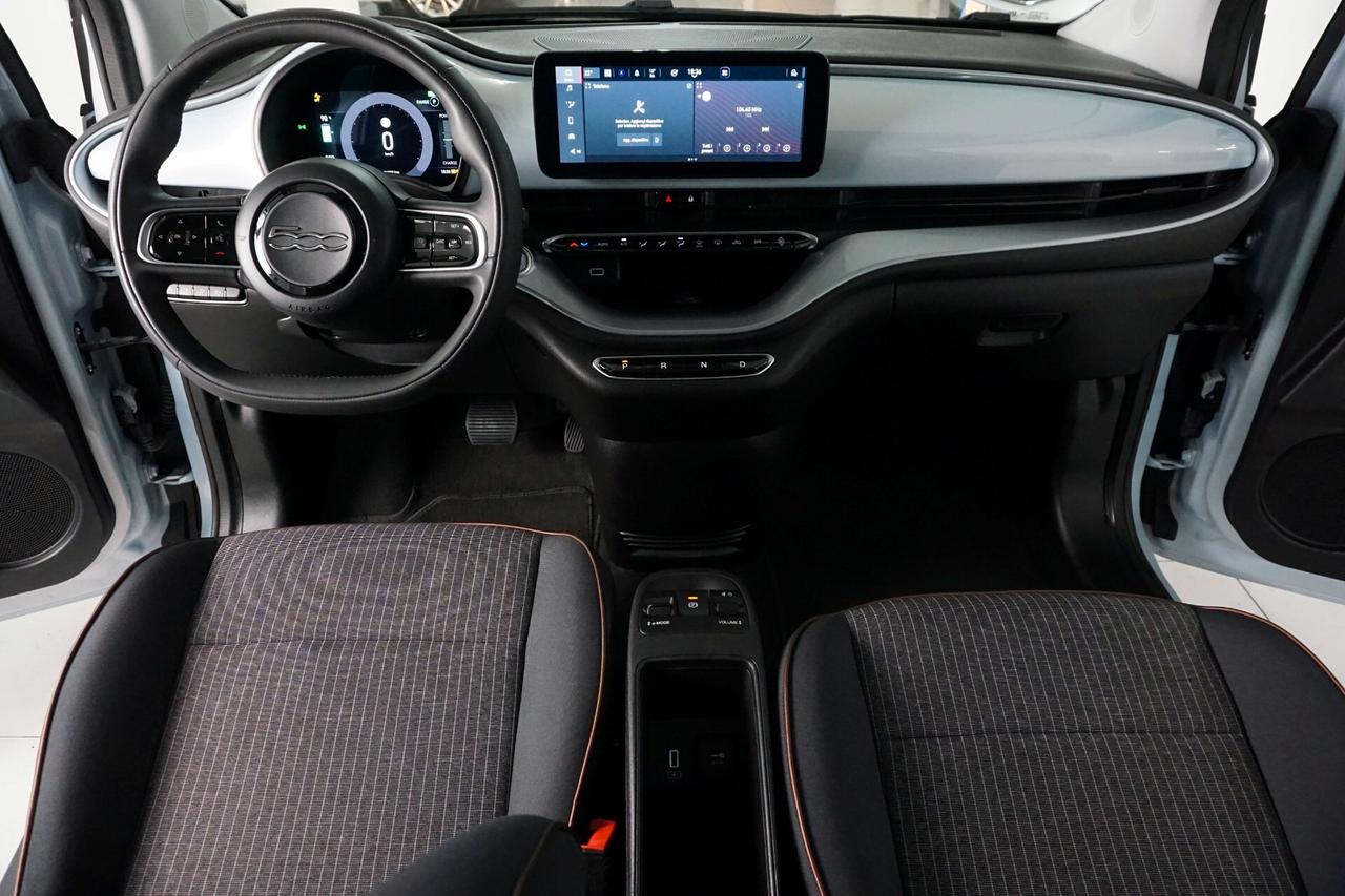 Fiat 500e Berlina 23,65 kWh Action