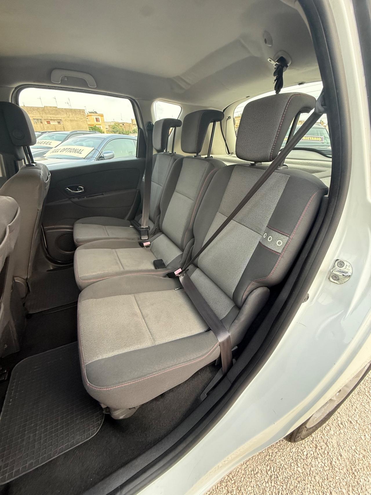Renault Scenic Scénic X-Mod 1.5 dCi 110CV Luxe