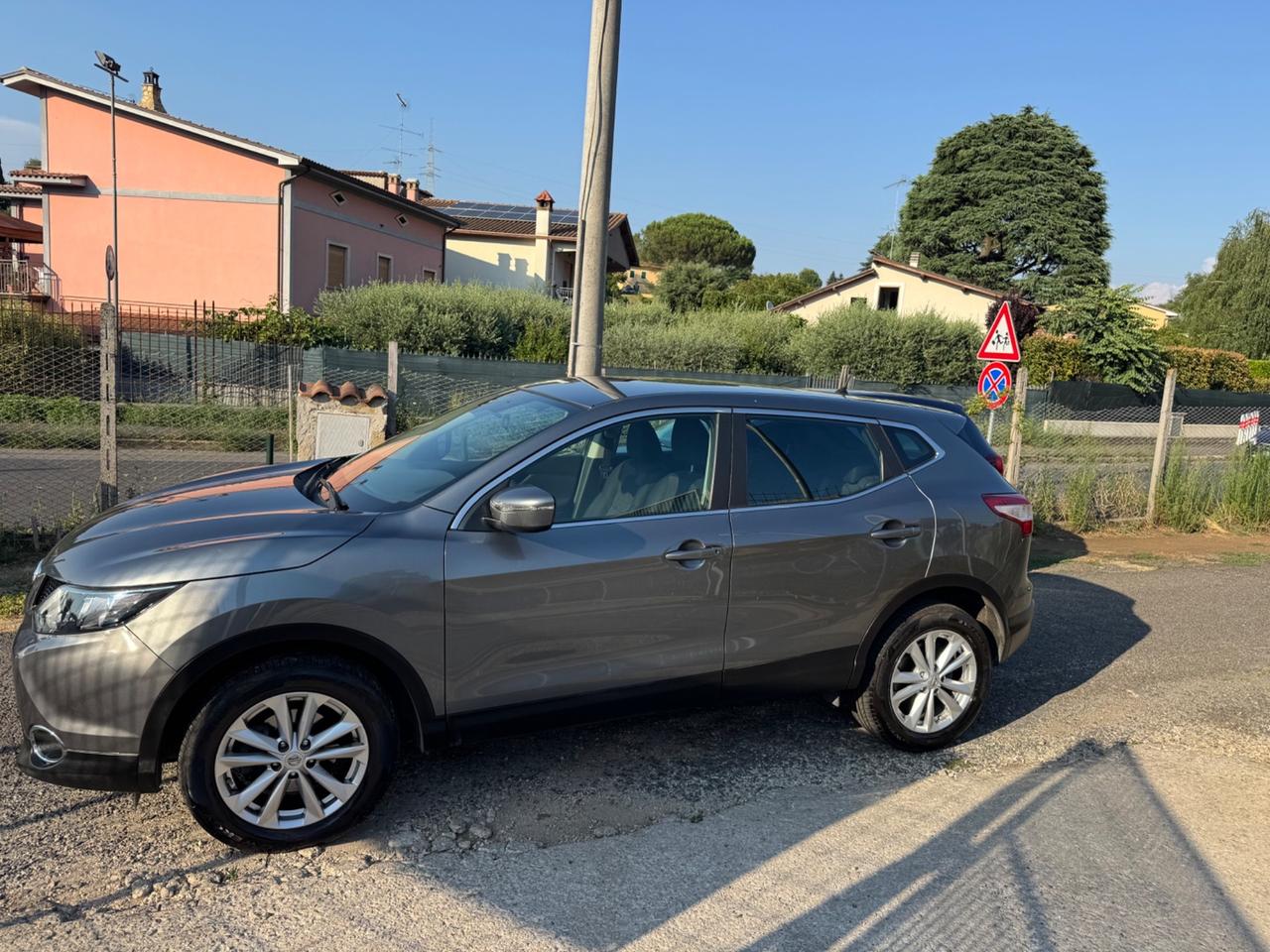 Nissan Qashqai 1.5 dCi Tekna NEOPATENTATI