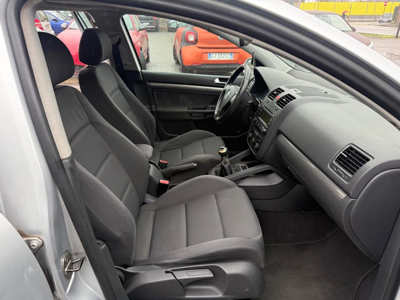 Volkswagen Golf 2.0 16V TDI 5p. Comfortline