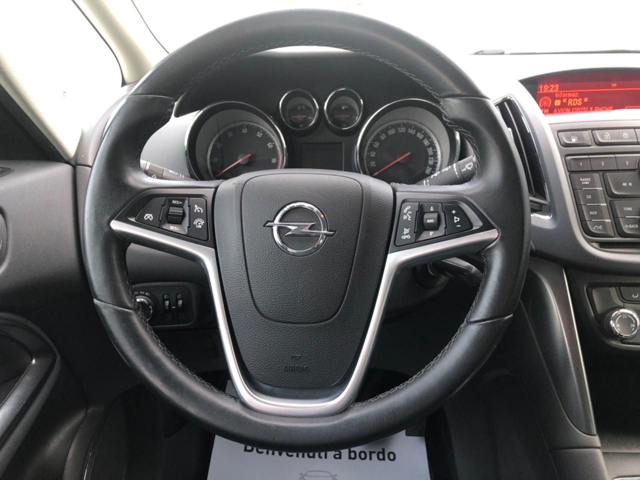 Opel Zafira Tourer 1.6 METANO 7 POSTI 2013