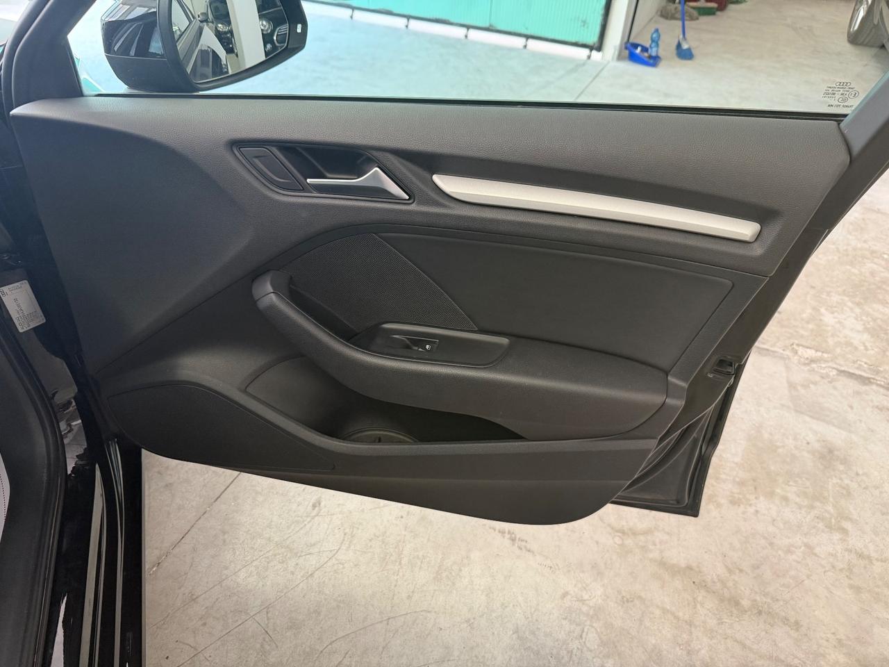 Audi A3 Sedan 2.0 TDI 184 CV quattro S tronic Business