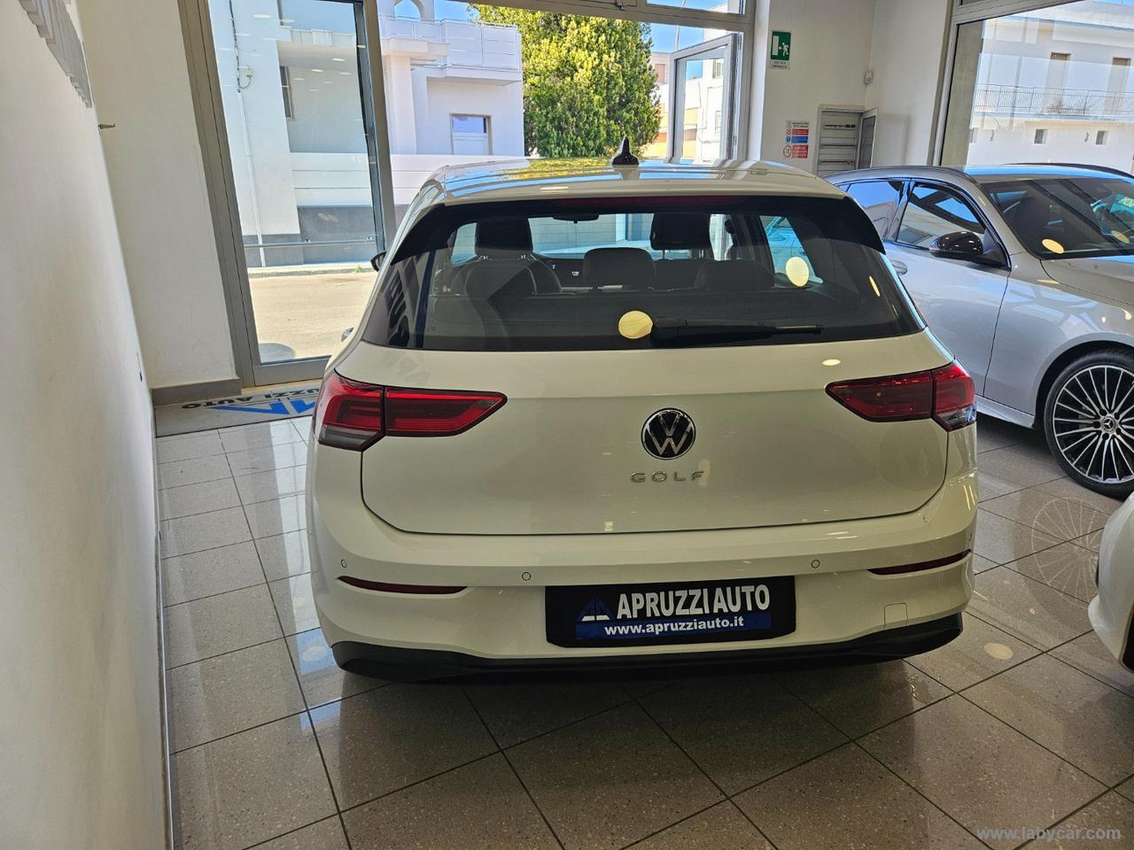 VOLKSWAGEN Golf 2.0 TDI 115 CV SCR Life
