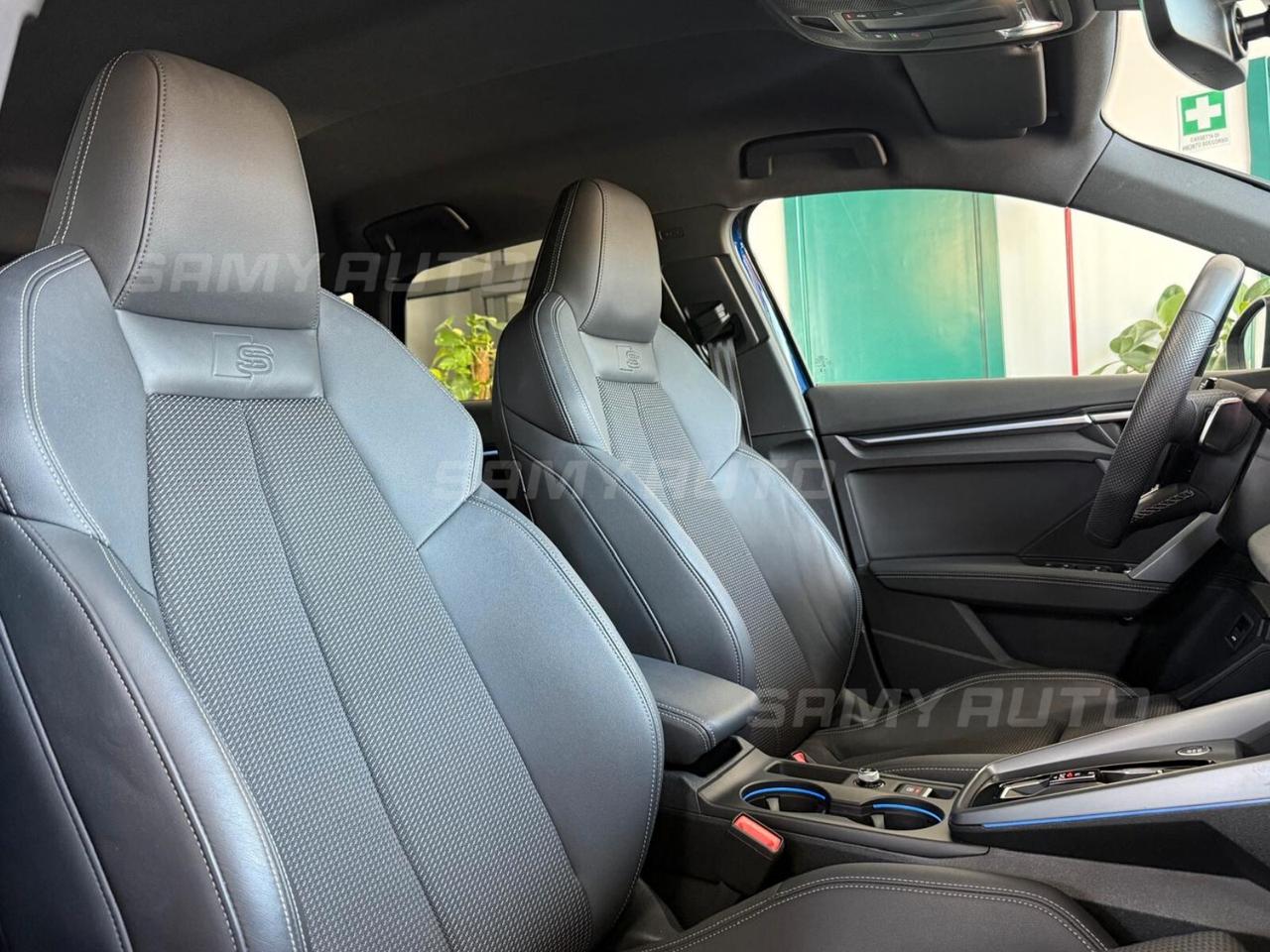 Audi A3 allstreet 2.0 tdi Identity Contrast 150cv s-tronic