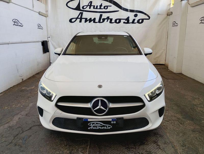 Mercedes-Benz Classe A A 180 d Automatic Premium TUA DA 229,00 AL MESE