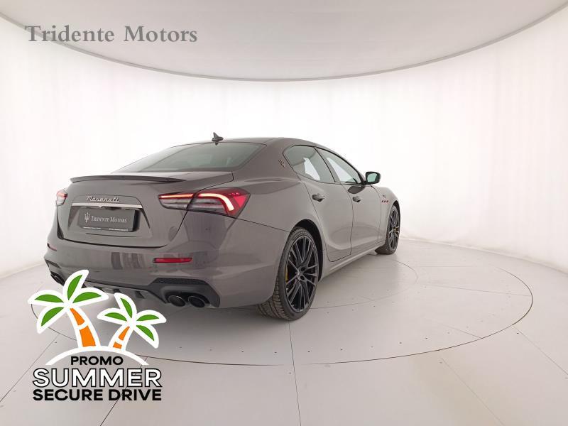 Maserati Ghibli 3.8 V8 Trofeo RWD Auto