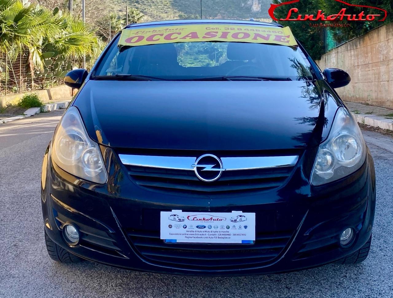 Opel Corsa 1.2 80CV 5 porte Cosmo