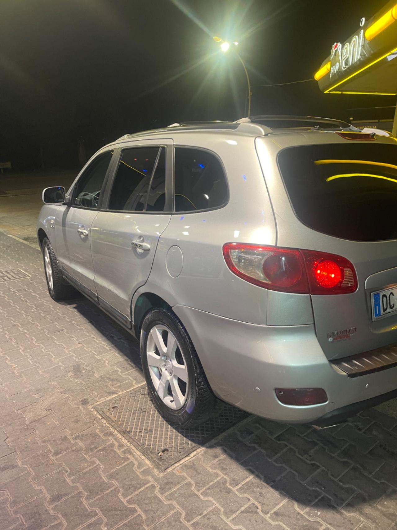 Hyundai Santa Fe 2.2 CRDi VGT Dynamic 5 p.ti