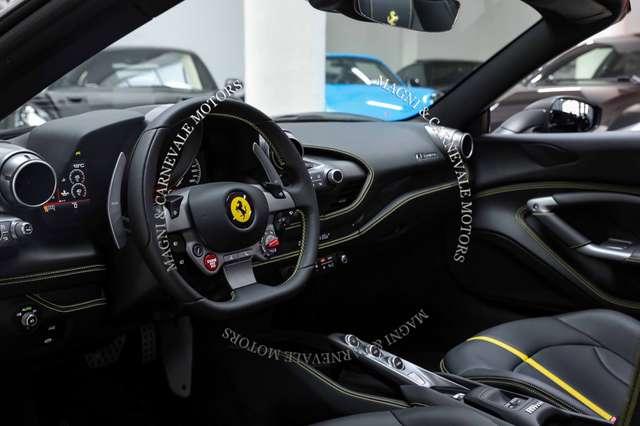 Ferrari F8 Spider LIFT SYSTEM|AFS|SCUDETTI|20"|WRAP NERO MATT