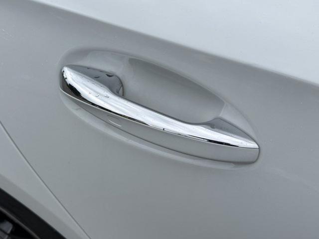 MERCEDES-BENZ A 250 e hybrid EQ AMG Line Premium