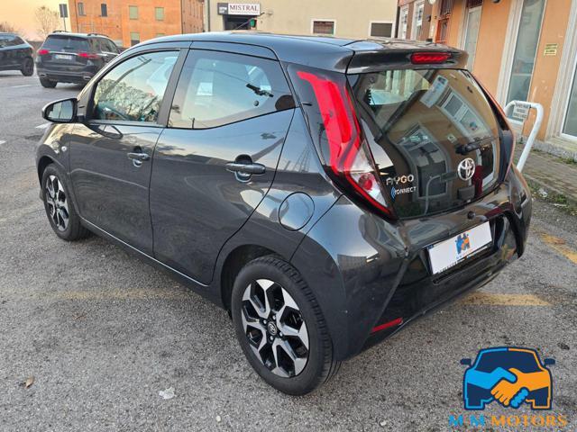 TOYOTA Aygo Connect 1.0 VVT-i 72 CV 5 porte x-fun