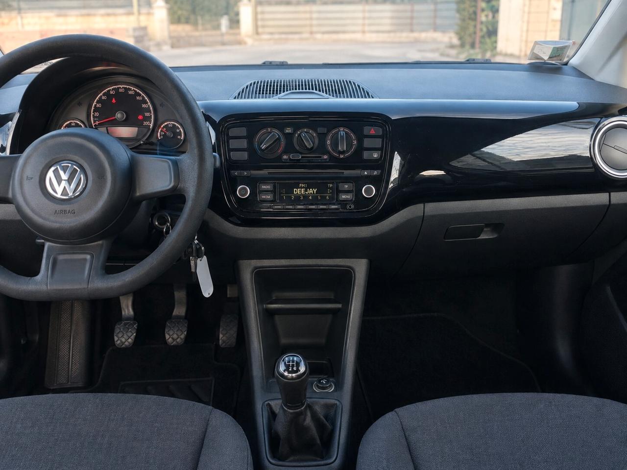 Volkswagen up! MOVE
