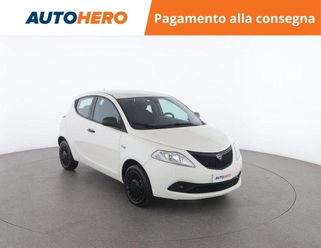 LANCIA Ypsilon 1.0 FireFly 5 porte S&S Hybrid Ecochic Silver