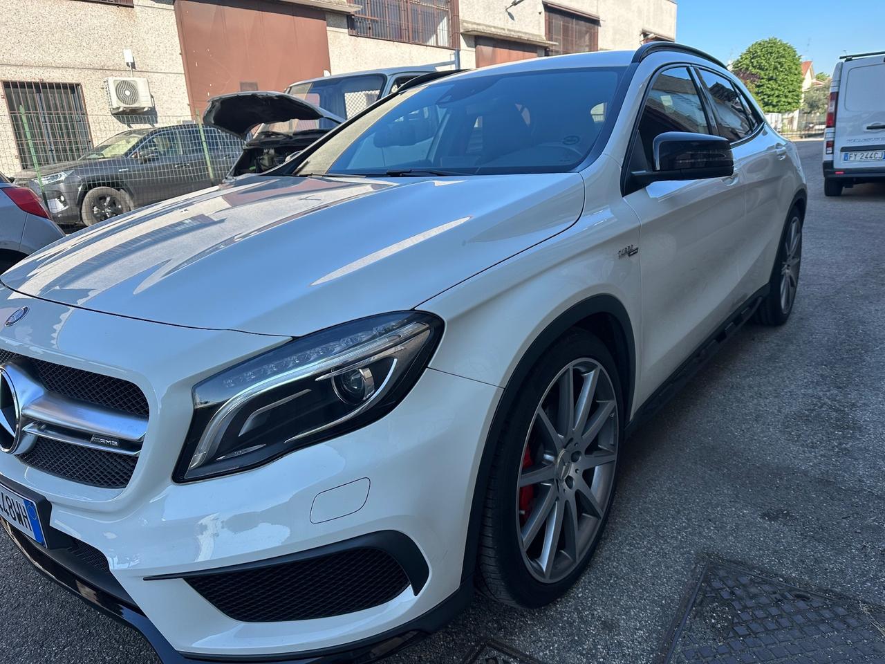 Mercedes-benz GLA 45 AMG 4Matic