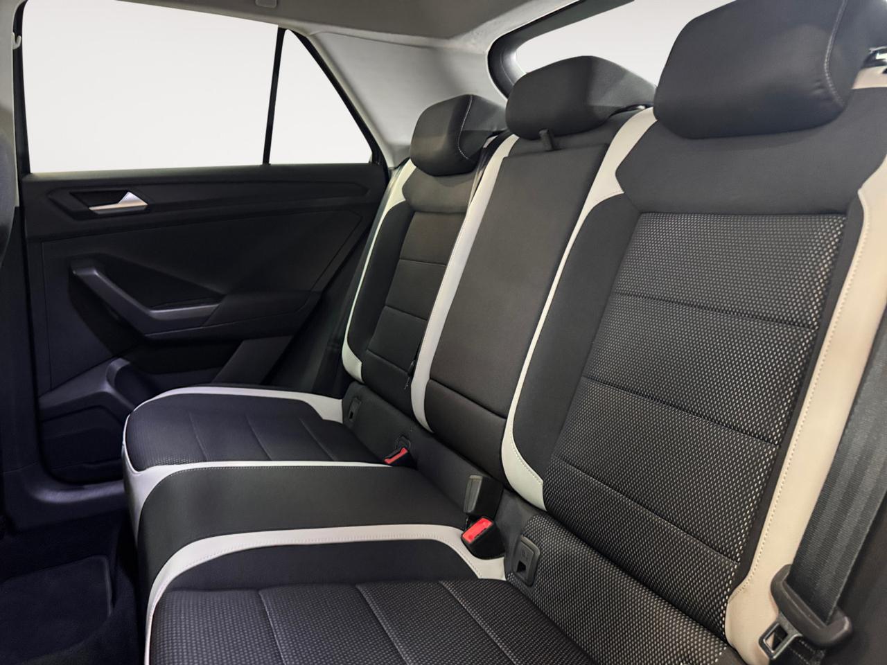 Volkswagen T-Roc 1.0 tsi Advanced IDONEA NEOPATENTATO