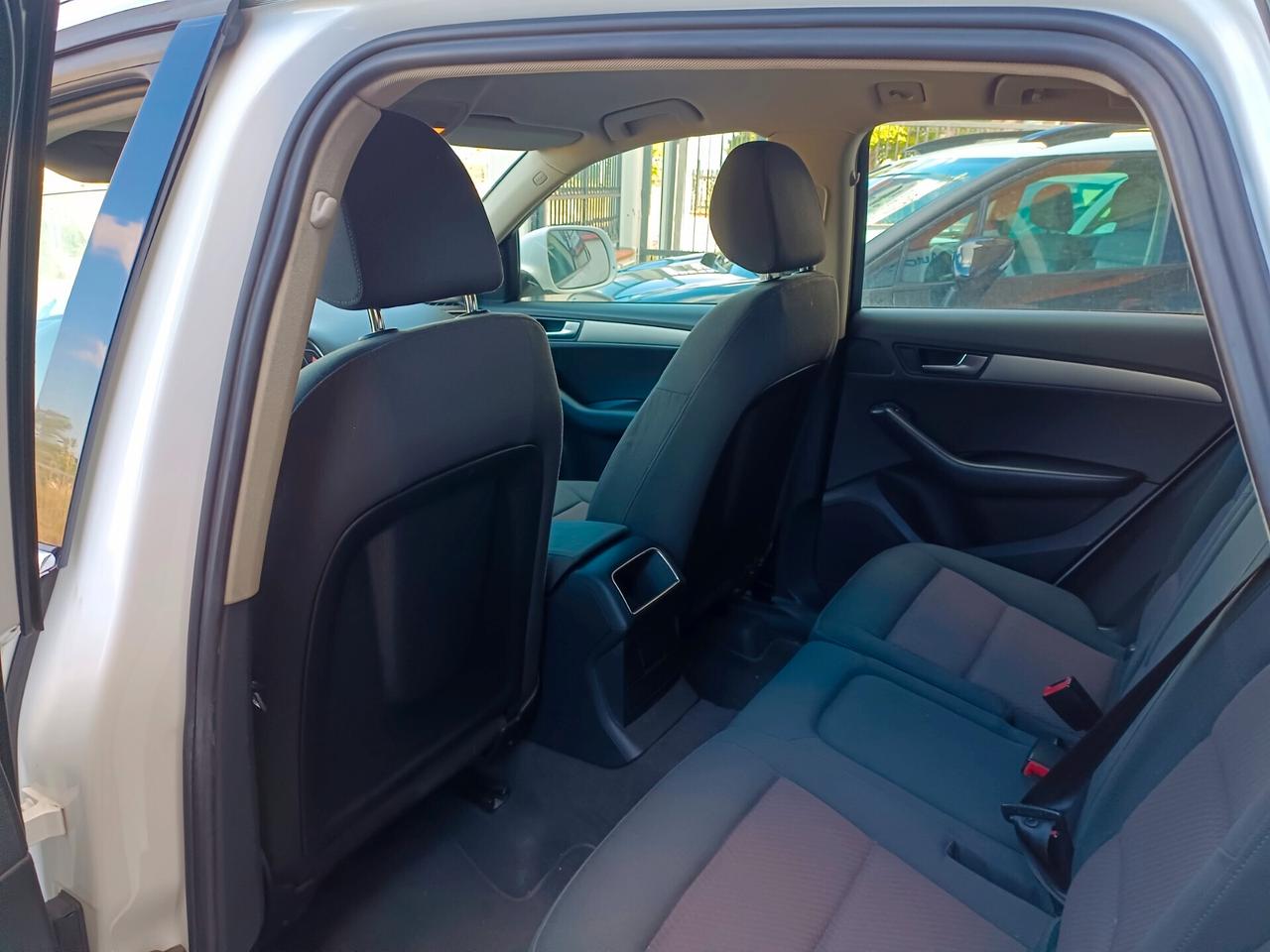 Audi Q5 2.0 TDI 170 CV quattro S tronic (danni a carrozzeria come da foto)
