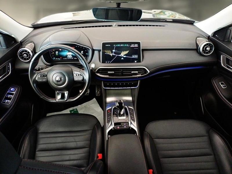 MG EHS 1.5 T PLUG-IN HYBRID LUXURY AUTO SUV