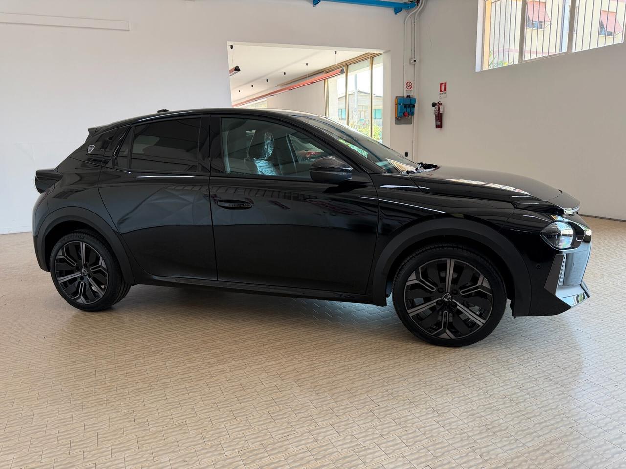 Lancia Ypsilon Hybrid e-DCT HF Line KM0 KM0 Neopatentati