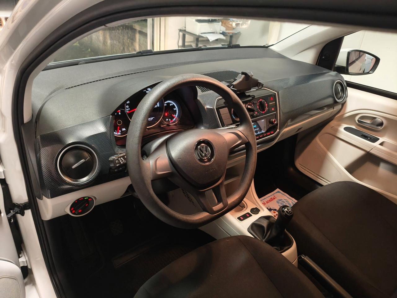 VOLKSWAGEN UP 1000 FULL OPTIONAL KM28