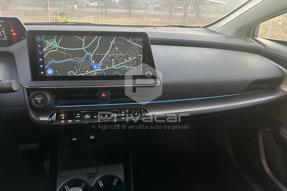 TOYOTA Prius 2.0 Plug-in Hybrid Lounge