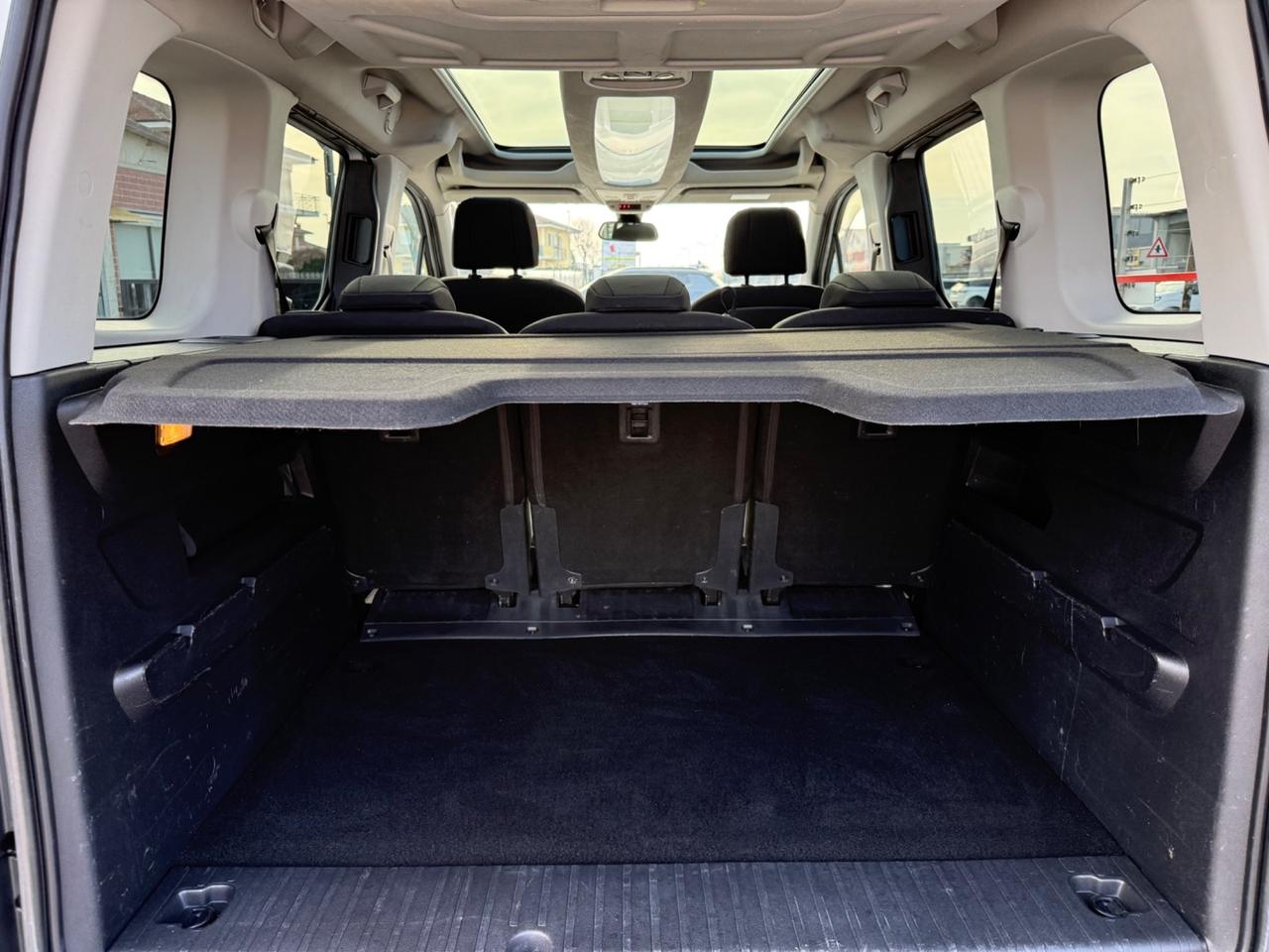 Citroen Berlingo BlueHDi 130 Stop&Start EAT8 M Shine