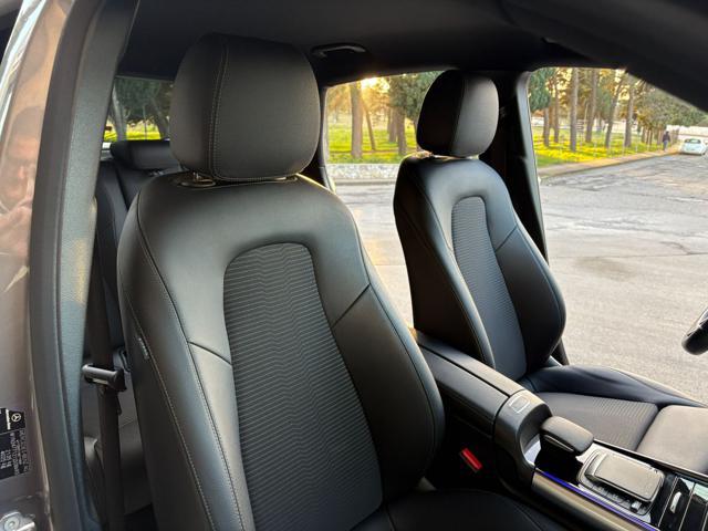 MERCEDES-BENZ GLA 200 d Automatic Sport Plus