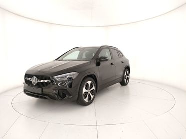 Mercedes-Benz GLA 180 d